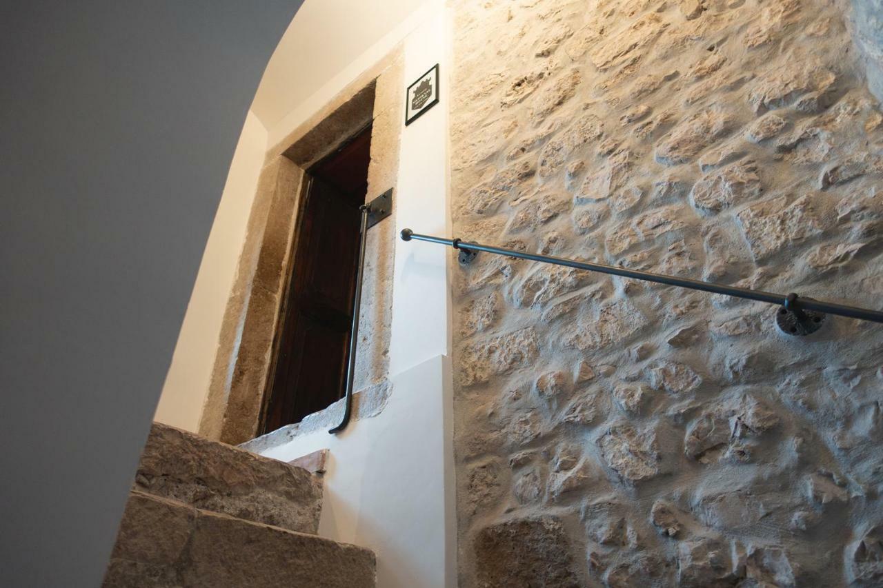 Aurora Medieval House Sermoneta Buitenkant foto